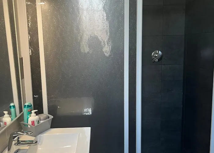 La Bed & Breakfast 3*