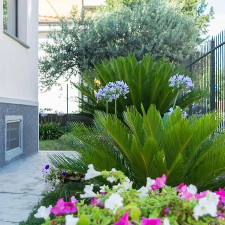 La 住宿加早餐酒店